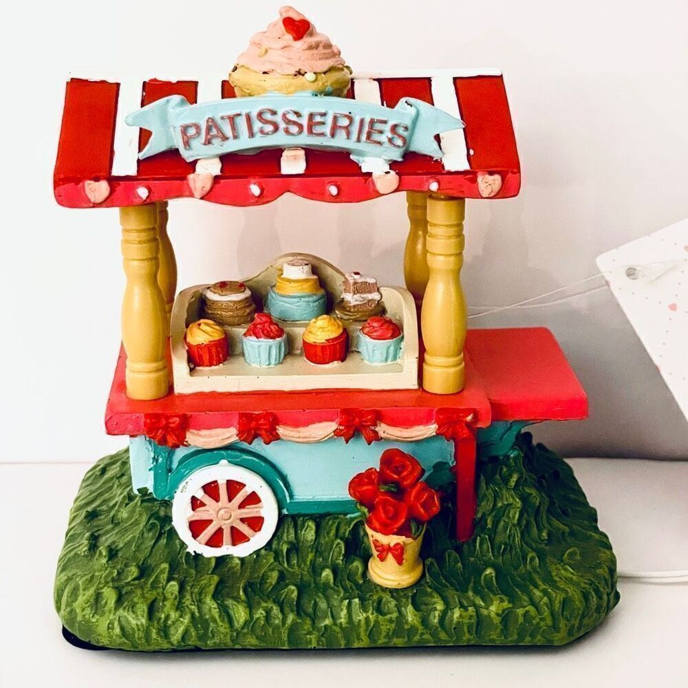 NWT Gorgeous Season of Love Patisseries Lighted Cart Miniature Figurine w/ Light